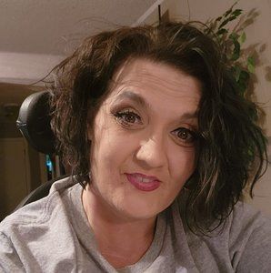 Meet your Posher, Tamela